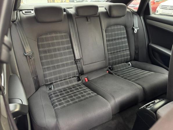 Audi A4 IV (B8) Рестайлинг с пробегом 2013 года, цена 1 289 000 рублей, 234379 км, седан, Автокод Объявления