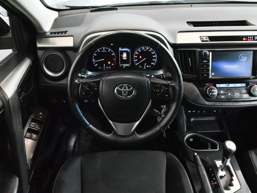 Toyota RAV4 IV (XA40) Рестайлинг Екатеринбург  - изображение 13