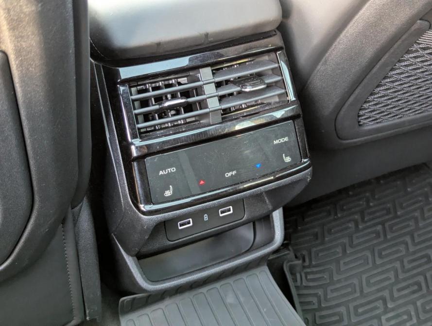 Geely Monjaro I Белгород  - изображение 16