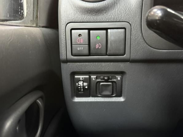 Suzuki Jimny III Рестайлинг 1 с пробегом 2008 года, цена 960 000 рублей, 161000 км, внедорожник, Автокод Объявления