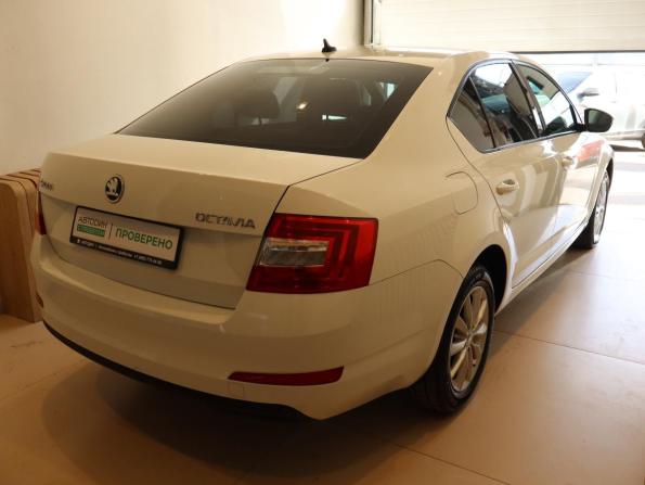 Skoda Octavia III (A7) с пробегом 2017 года, цена 1 533 000 рублей, 168000 км, лифтбек, Автокод Объявления