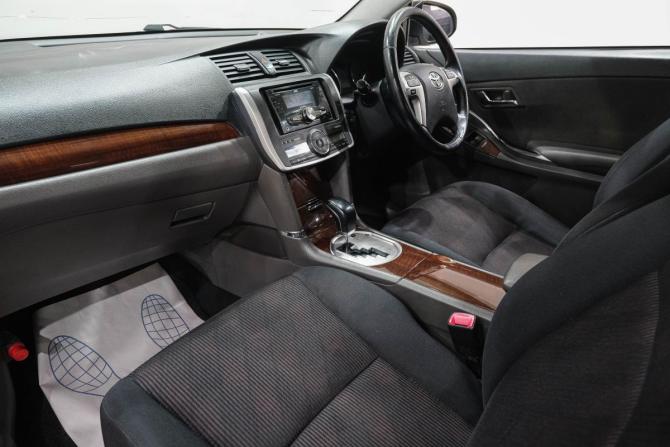 Toyota Premio II (T26) Рестайлинг с пробегом 2015 года, цена 1 199 000 рублей, 215000 км, седан, Автокод Объявления
