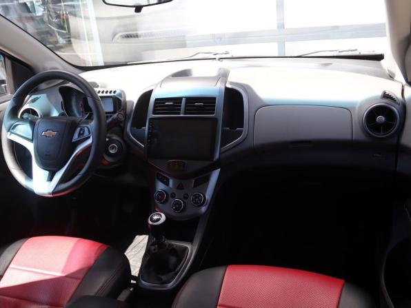Chevrolet Aveo II с пробегом 2015 года, цена 672 000 рублей, 136000 км, седан, Автокод Объявления