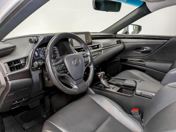 Lexus ES VII с пробегом 2020 года, цена 3 300 000 рублей, 144669 км, седан, Автокод Объявления