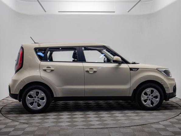 Kia Soul II Рестайлинг с пробегом 2017 года, цена 1 154 000 рублей, 169337 км, хэтчбек, Автокод Объявления
