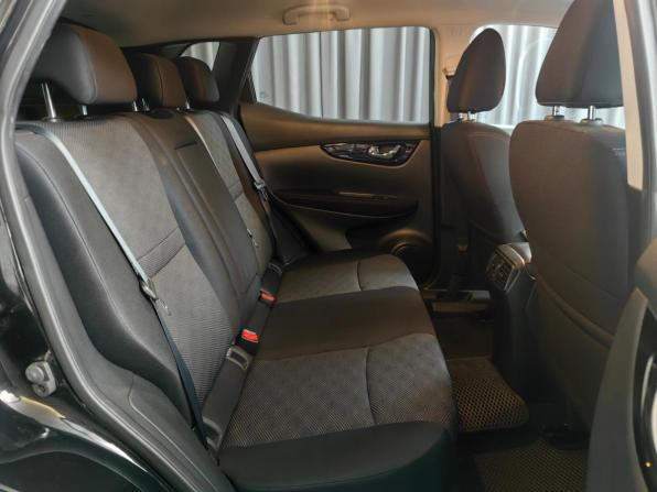 Nissan Qashqai II с пробегом 2018 года, цена 1 955 000 рублей, 41518 км, внедорожник, Автокод Объявления