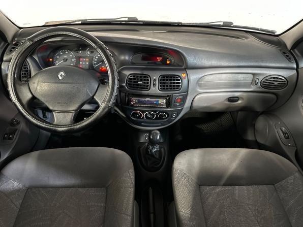 Renault Megane I Рестайлинг с пробегом 2000 года, цена 249 900 рублей, 216998 км, седан, Автокод Объявления