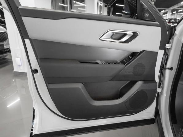 Land Rover Range Rover Velar I Рестайлинг с пробегом 2024 года, цена 7 850 000 рублей, 6837 км, внедорожник, Автокод Объявления