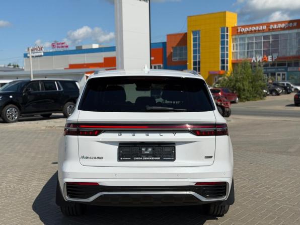 Geely Monjaro I с пробегом 2025 года, цена 3 950 000 рублей, 7414 км, внедорожник, Автокод Объявления