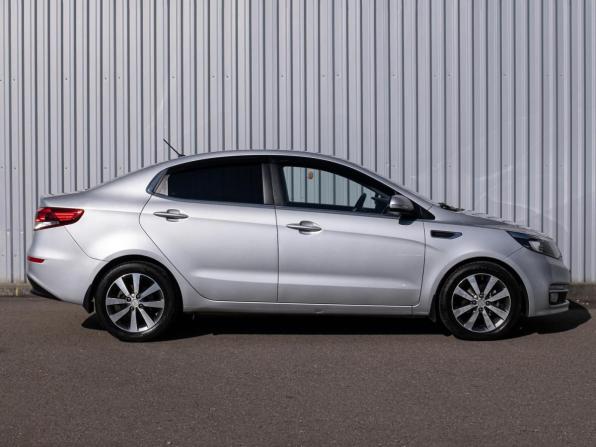 Kia Rio III Рестайлинг с пробегом 2016 года, цена 1 160 000 рублей, 179846 км, седан, Автокод Объявления