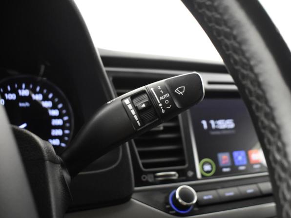 Hyundai Elantra VI (AD) с пробегом 2017 года, цена 1 463 900 рублей, 137876 км, седан, Автокод Объявления