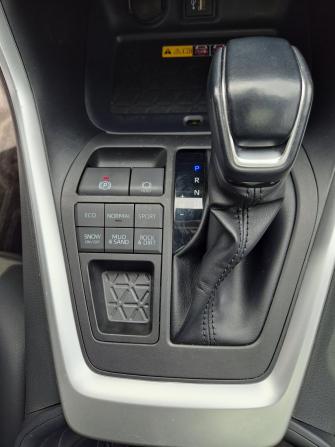 Toyota RAV4 V (XA50) с пробегом 2024 года, цена 3 750 000 рублей, 22895 км, внедорожник, Автокод Объявления