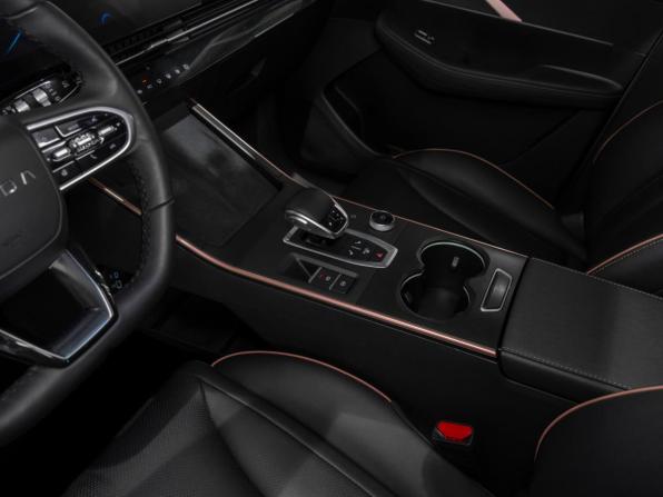 Omoda C5 I с пробегом 2024 года, цена 1 880 000 рублей, 36676 км, внедорожник, Автокод Объявления