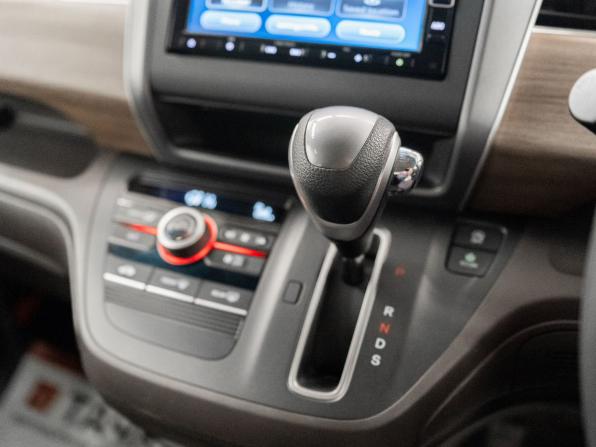 Honda Freed II Рестайлинг с пробегом 2022 года, цена 2 000 000 рублей, 23000 км, компактвэн, Автокод Объявления