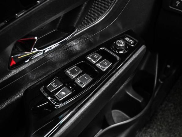 SsangYong Korando IV с пробегом 2021 года, цена 2 279 000 рублей, 93847 км, внедорожник, Автокод Объявления