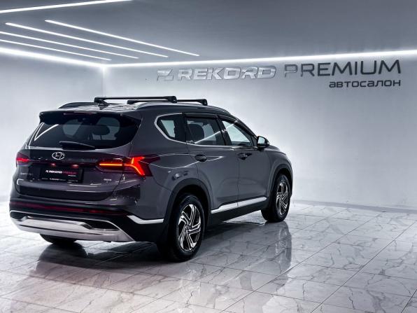 Hyundai Santa Fe IV Рестайлинг с пробегом 2022 года, цена 4 200 000 рублей, 117060 км, внедорожник, Автокод Объявления