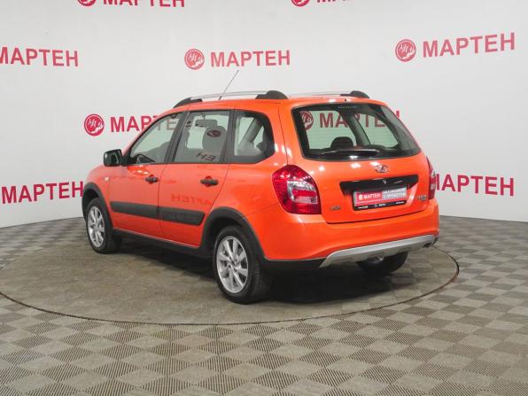 Lada (ВАЗ) Kalina II с пробегом 2017 года, цена 620 000 рублей, 90192 км, универсал, Автокод Объявления