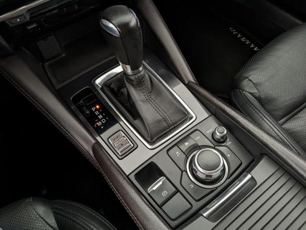 Mazda 6 III (GJ) Рестайлинг с пробегом 2016 года, цена 1 880 000 рублей, 185819 км, седан, Автокод Объявления