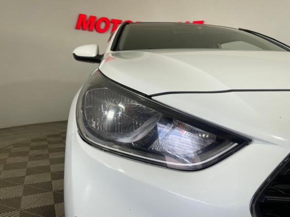 Hyundai Solaris II с пробегом 2019 года, цена 1 170 000 рублей, 114809 км, седан, Автокод Объявления