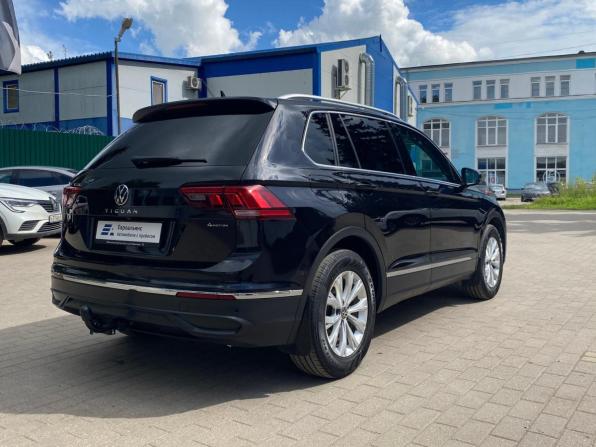 Volkswagen Tiguan II Рестайлинг с пробегом 2021 года, цена 2 739 000 рублей, 158000 км, внедорожник, Автокод Объявления