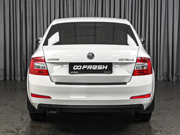 Skoda Octavia III (A7) с пробегом 2016 года, цена 1 220 000 рублей, 262642 км, лифтбек, Автокод Объявления