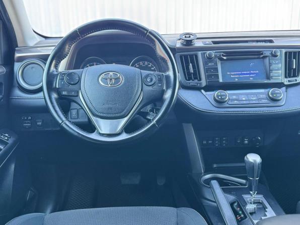 Toyota RAV4 IV (XA40) Рестайлинг с пробегом 2015 года, цена 2 250 000 рублей, 140000 км, внедорожник, Автокод Объявления