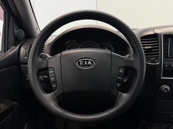 Kia Sorento I Рестайлинг с пробегом 2009 года, цена 950 000 рублей, 222255 км, внедорожник, Автокод Объявления
