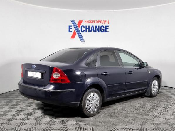 Ford Focus II с пробегом 2005 года, цена 339 000 рублей, 185703 км, седан, Автокод Объявления