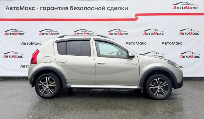Renault Sandero I с пробегом 2014 года, цена 599 000 рублей, 160093 км, хэтчбек, Автокод Объявления