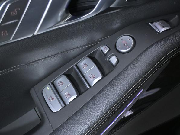 BMW X7 I (G07) с пробегом 2020 года, цена 7 400 000 рублей, 140300 км, внедорожник, Автокод Объявления