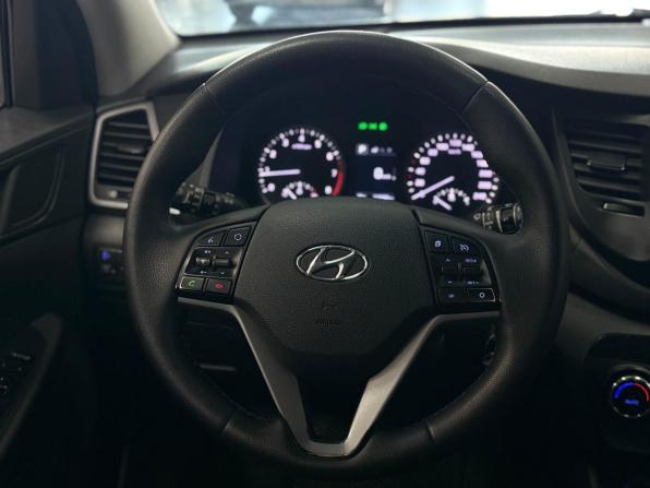 Hyundai Tucson III с пробегом 2017 года, цена 1 899 000 рублей, 128397 км, внедорожник, Автокод Объявления