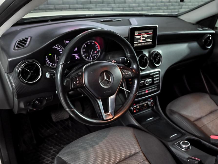 Mercedes-Benz A-Класс III (W176) Екатеринбург  - изображение 12