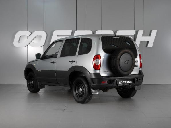 Chevrolet Niva I Рестайлинг с пробегом 2013 года, цена 679 000 рублей, 79574 км, внедорожник, Автокод Объявления