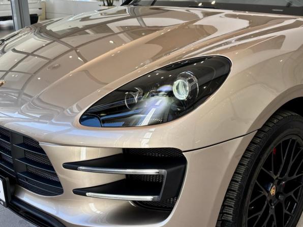 Porsche Macan I с пробегом 2015 года, цена 3 349 000 рублей, 107590 км, внедорожник, Автокод Объявления