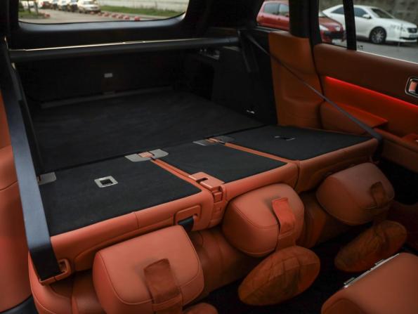 Li Auto (Lixiang) L7 I Рестайлинг с пробегом 2024 года, цена 6 699 000 рублей, 52000 км, внедорожник, Автокод Объявления