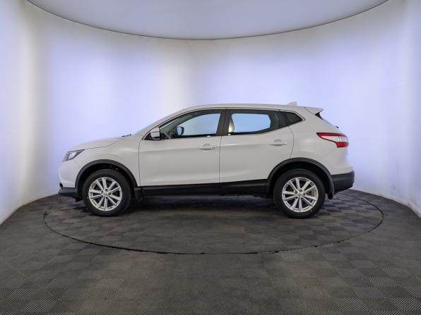 Nissan Qashqai II с пробегом 2018 года, цена 1 485 000 рублей, 125266 км, внедорожник, Автокод Объявления
