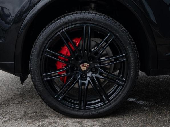 Porsche Cayenne II Рестайлинг (958) с пробегом 2015 года, цена 3 700 000 рублей, 176565 км, внедорожник, Автокод Объявления