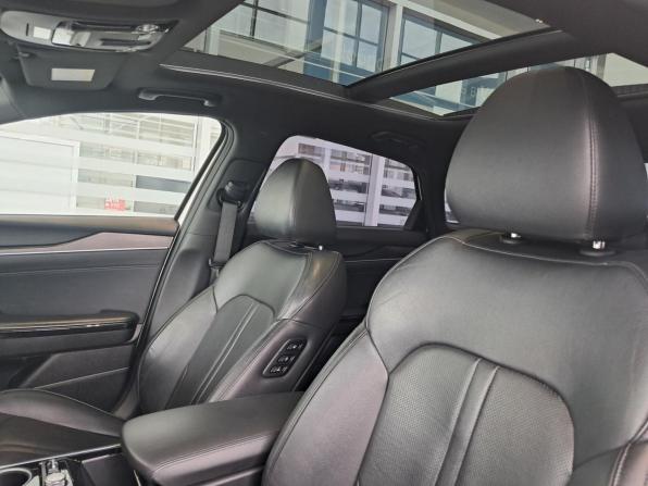 Kia K5 III с пробегом 2020 года, цена 2 389 000 рублей, 92970 км, седан, Автокод Объявления