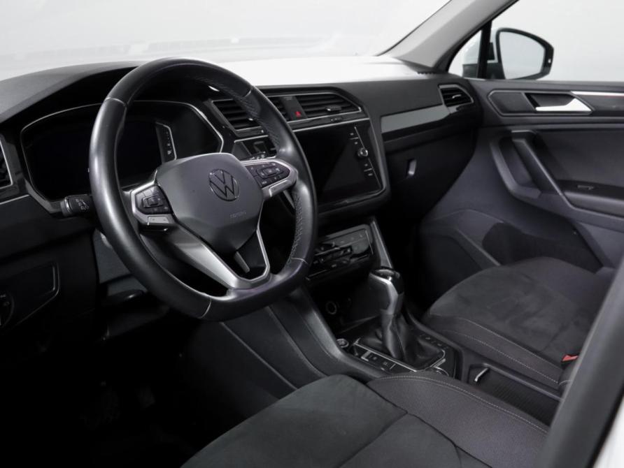 Volkswagen Tiguan II Рестайлинг Москва  - изображение 14
