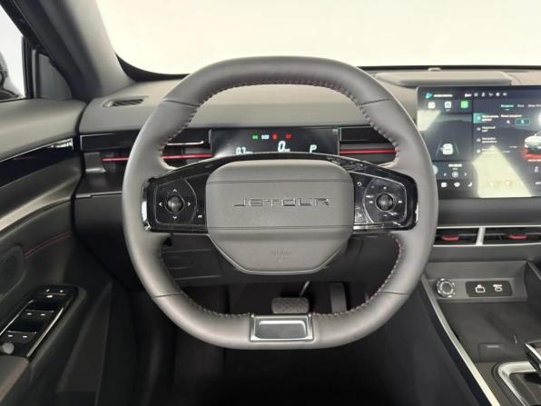 JETOUR DASHING I с пробегом 2025 года, цена 2 989 900 рублей, 220 км, внедорожник, Автокод Объявления