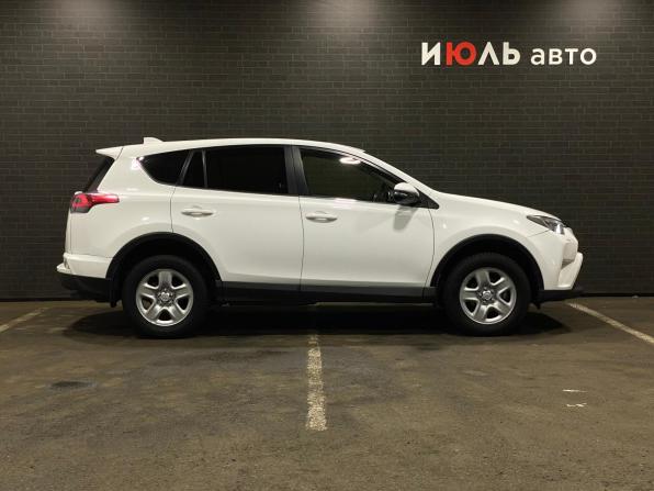 Toyota RAV4 IV (XA40) Рестайлинг с пробегом 2016 года, цена 2 110 000 рублей, 168554 км, внедорожник, Автокод Объявления