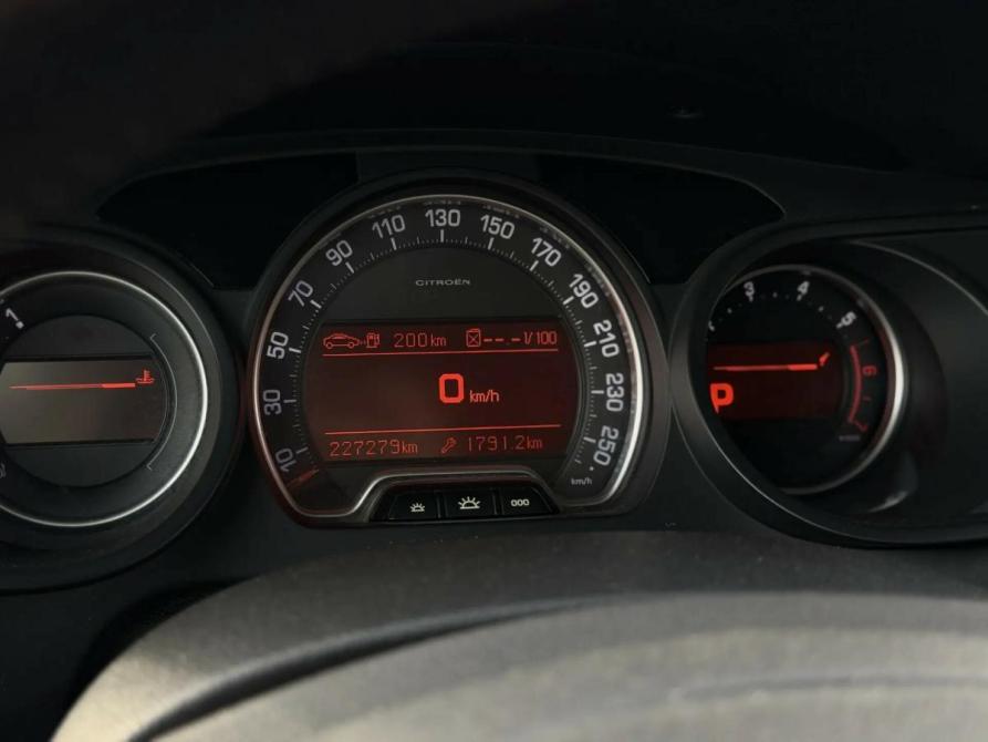 Citroen C5 II Нижний Новгород  - изображение 8