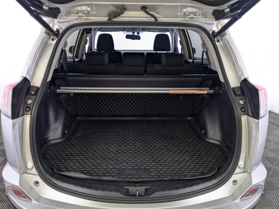 Toyota RAV4 IV (XA40) Рестайлинг Москва  - изображение 9