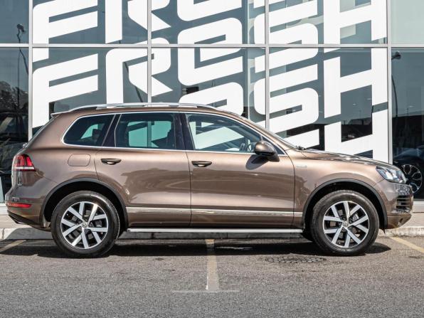 Volkswagen Touareg II с пробегом 2014 года, цена 2 340 000 рублей, 203941 км, внедорожник, Автокод Объявления