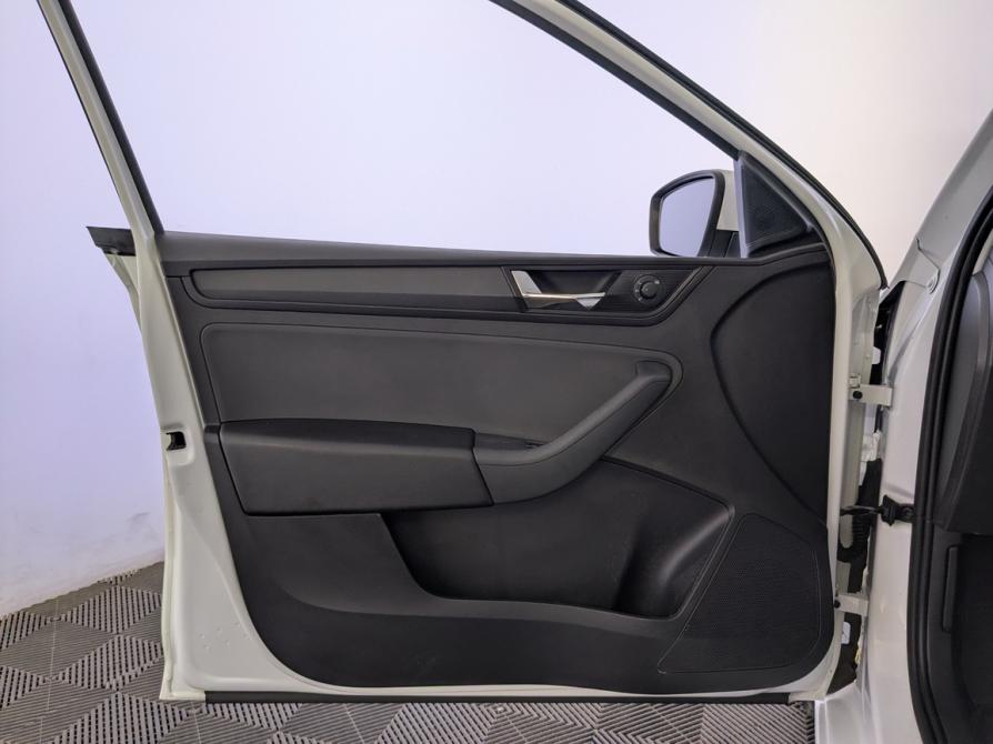 Skoda Rapid I Рестайлинг Москва  - изображение 19