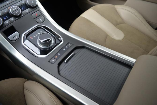 Land Rover Range Rover Evoque I с пробегом 2012 года, цена 2 100 000 рублей, 116177 км, внедорожник, Автокод Объявления