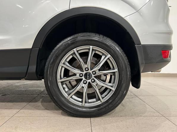 Ford Kuga II Рестайлинг с пробегом 2018 года, цена 1 599 000 рублей, 133650 км, внедорожник, Автокод Объявления