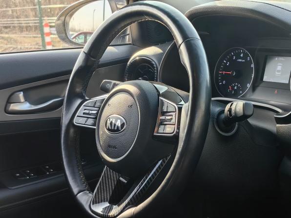 Kia K3 II с пробегом 2018 года, цена 1 519 000 рублей, 104000 км, седан, Автокод Объявления