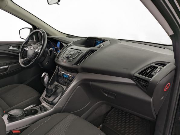 Ford Kuga II с пробегом 2016 года, цена 1 620 000 рублей, 87524 км, внедорожник, Автокод Объявления