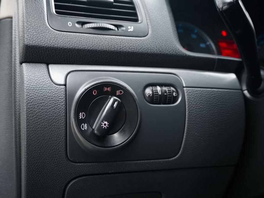 Volkswagen Jetta V Ростов-на-Дону  - изображение 12